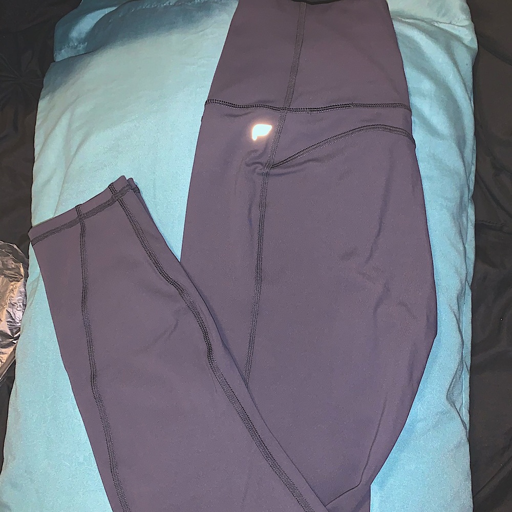 NWT Fabletics 7/8 leggings